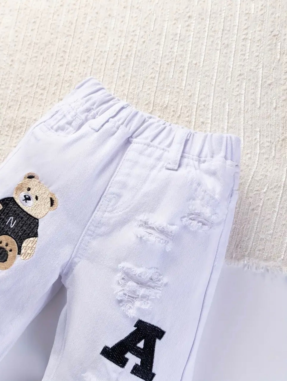 White Ripped Denim Pants With Cartoon Bear And Letter Print For Boys 2-3 Years